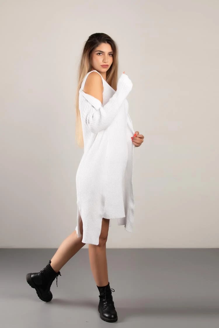 long knitted cardigan