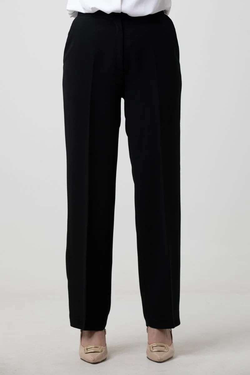 بنطال مستقيم