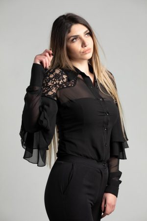 ruffeled sleeve shirt with lace