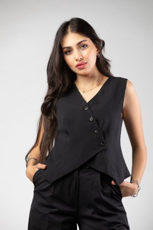 Short Vest With Buttons