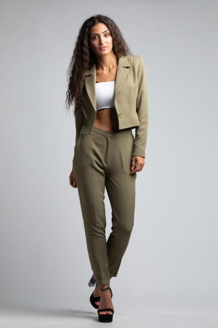 double breasted cropped blazer