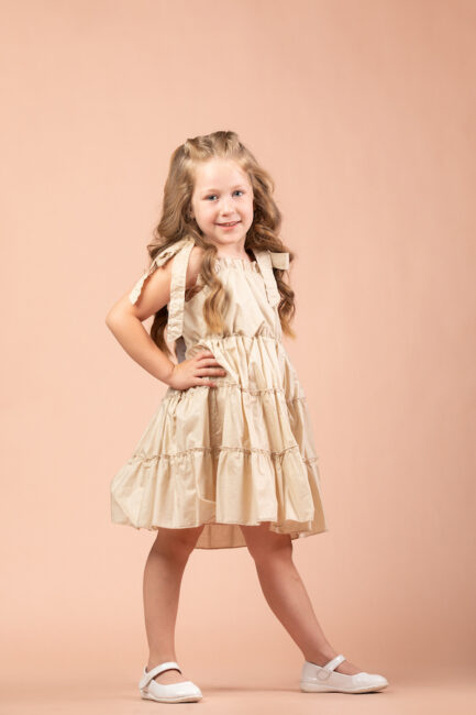 pleated dress with bundle sleeve