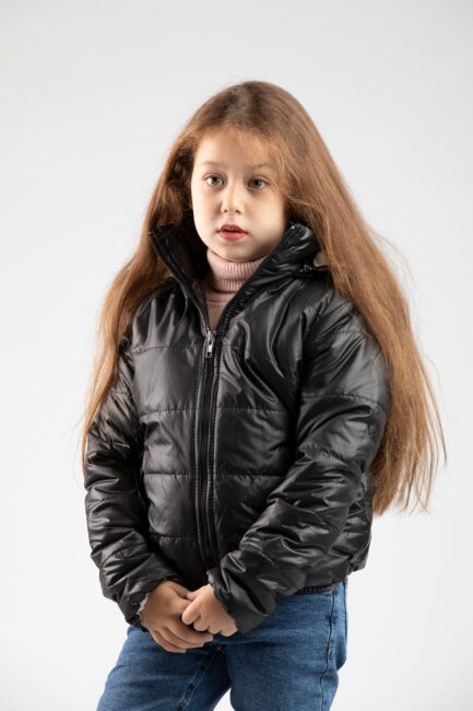 Hooded water-repellent coat