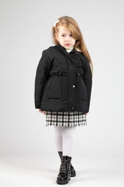 Hooded water-repellent coat