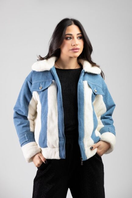 Jeans Short Jacket With Fur