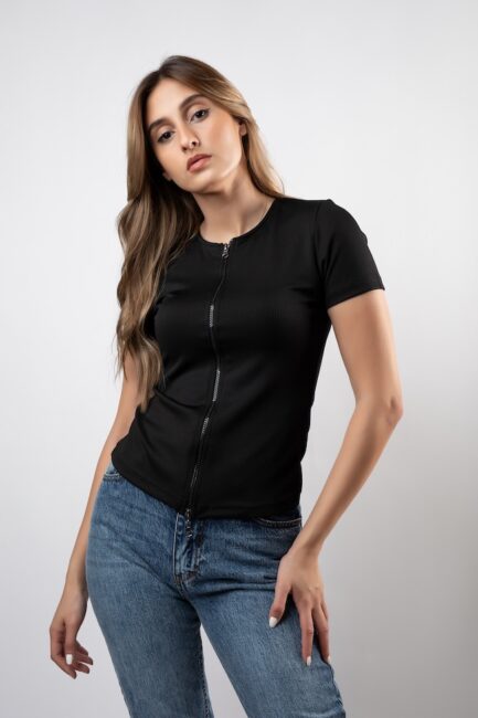 Rib Top With Zipper