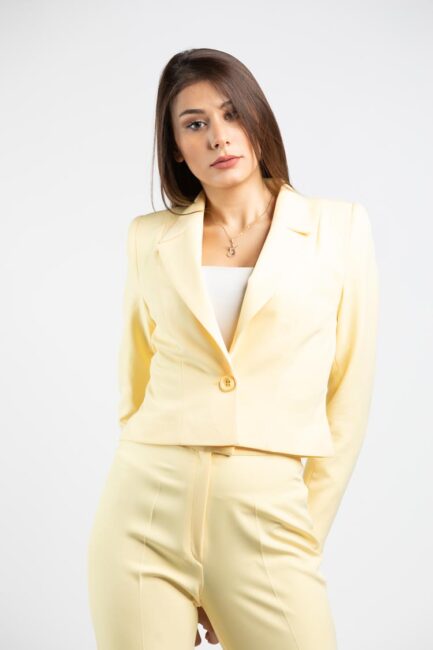 double breasted cropped blazer