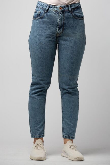 high-waist mom jeans 691