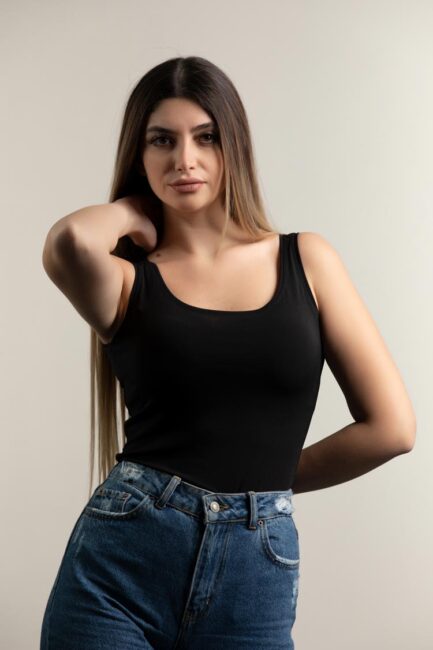 basic strap top