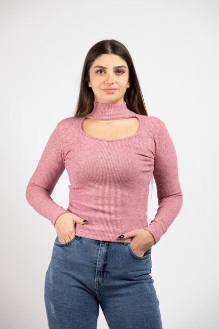 Ribbed Squared Neckline T-Shirt