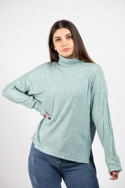Ribbed Long-Sleeved T-Shirt