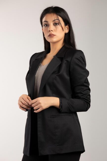 Fitted essential suit jacket