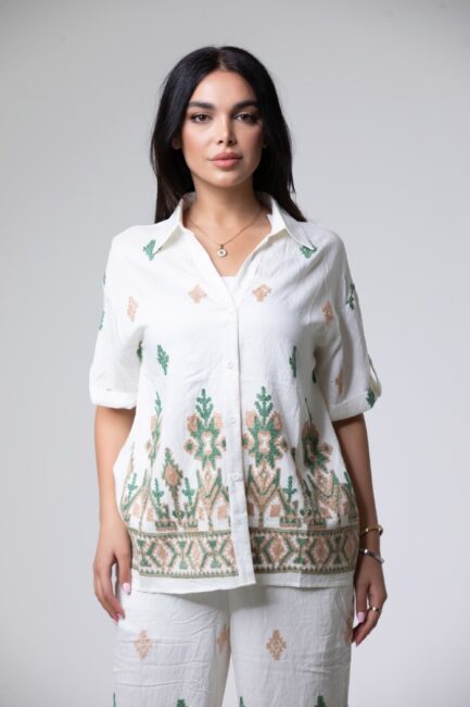 Linen Set With Embroidry